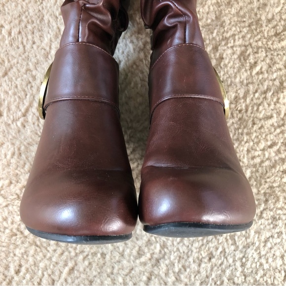 JOURNEE COLLECTION Buckle Detail Wedge Boots 7.5M - Picture 4 of 13